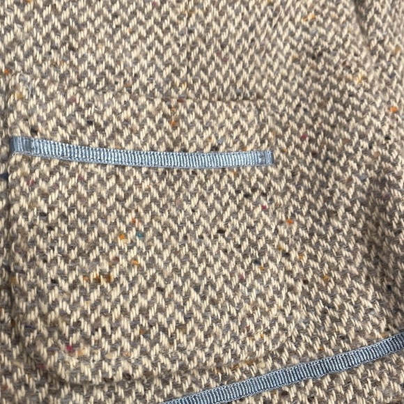 Old Navy Wool Boucle Tweed Blazer - Size Small - Picture 2 of 7